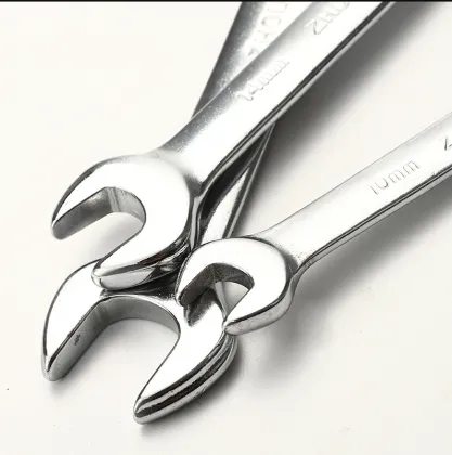 A light labor-saving wrench