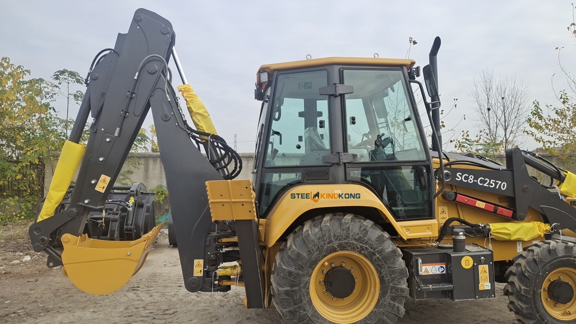 BACKHOE LOADER