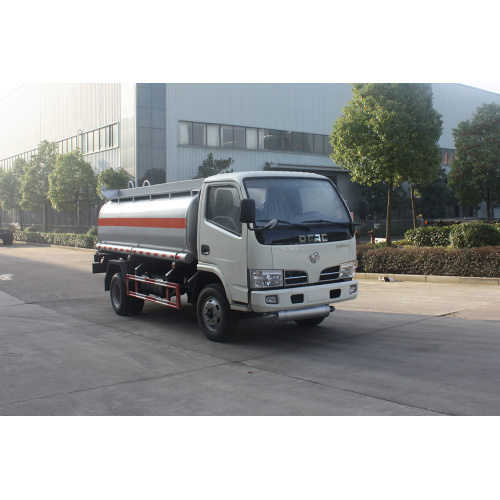 6Weels заправляя бензиновые танкеры.