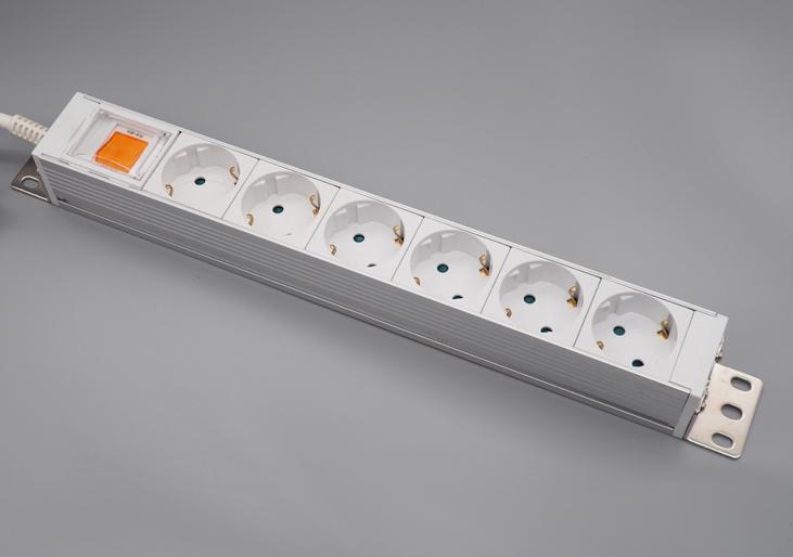6-Outlet EU/With children protection PDU Power Strip