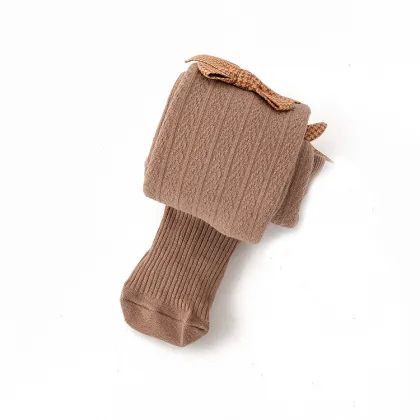 Plush and warm baby leggings