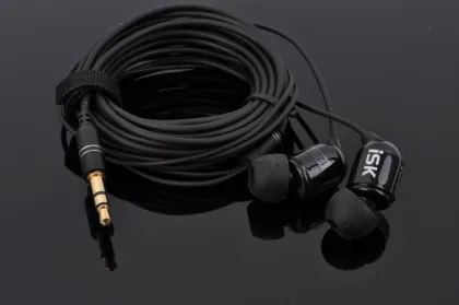 china factory in ear headphone ear plugs