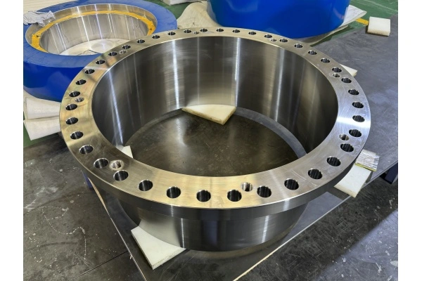 Detailed view of precision machined shaft hub connections showing surface finish and dimensional accuracy