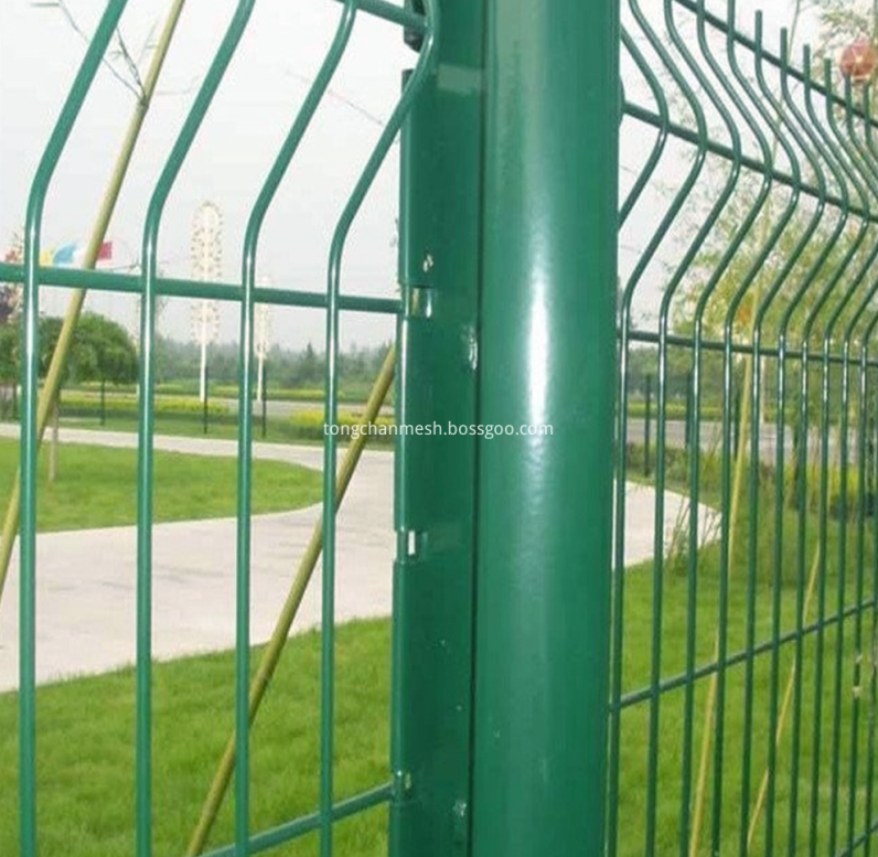 Lapangan Terbang Welded Metal Mesh Fencing Net