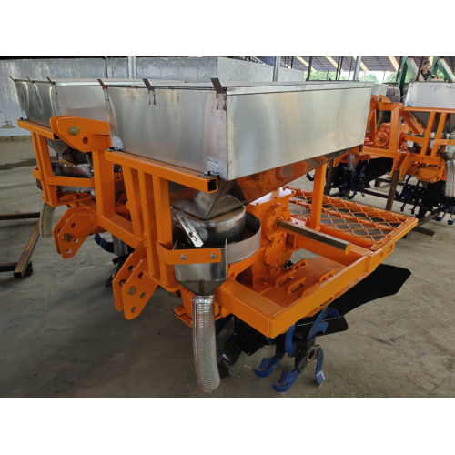 sugarcane cultivator cane soil weeding machine