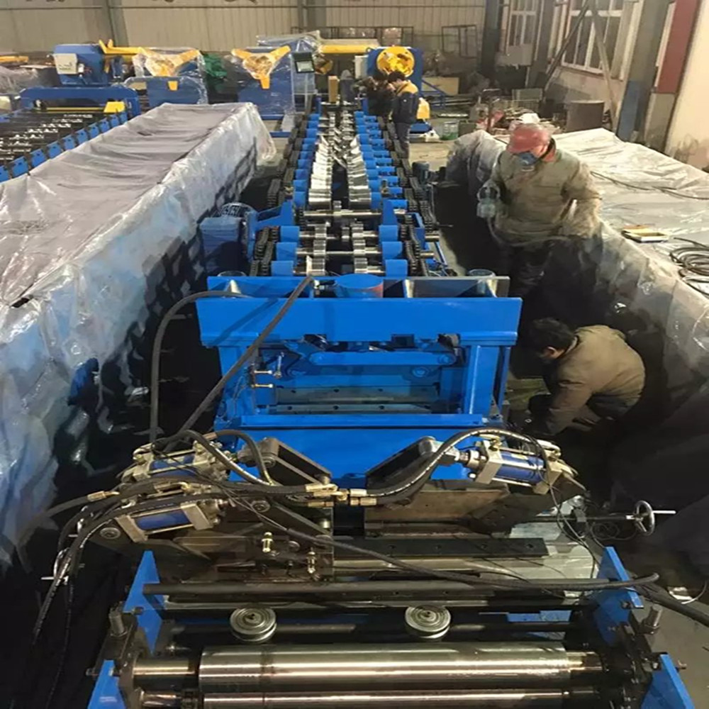 Automatic steel c channel roll forming machine