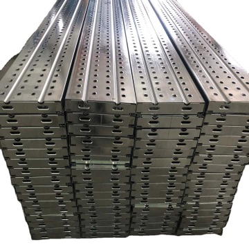 Çin'de Made: Uygun Fiyatlı Sıcak Dip Galvanizli Çelik Plaka İskelesi Site İnşaatı için - Güvenli, uygun ulaşım