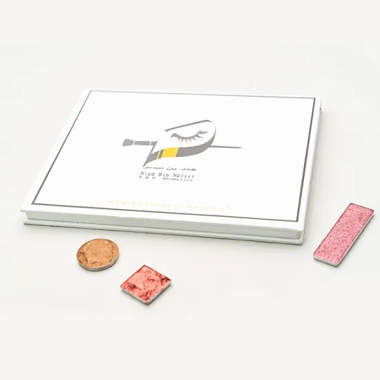 12 Colors White Eyeshadow Palette Paper Gift Box