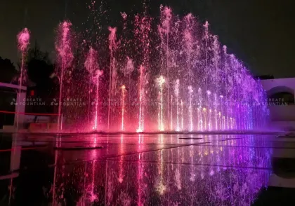 Fun Square Interactive Fountain