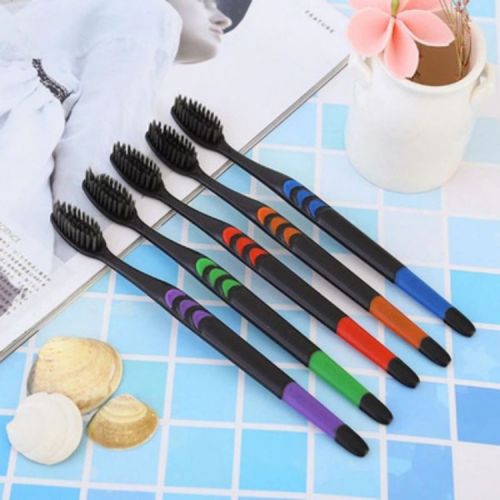 Two-color plastic toothbrush handle manufacturing equipment