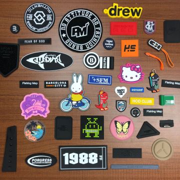 Hot Selling Custom Clothing Rubber Logo Labels Silicone Tags for Garments