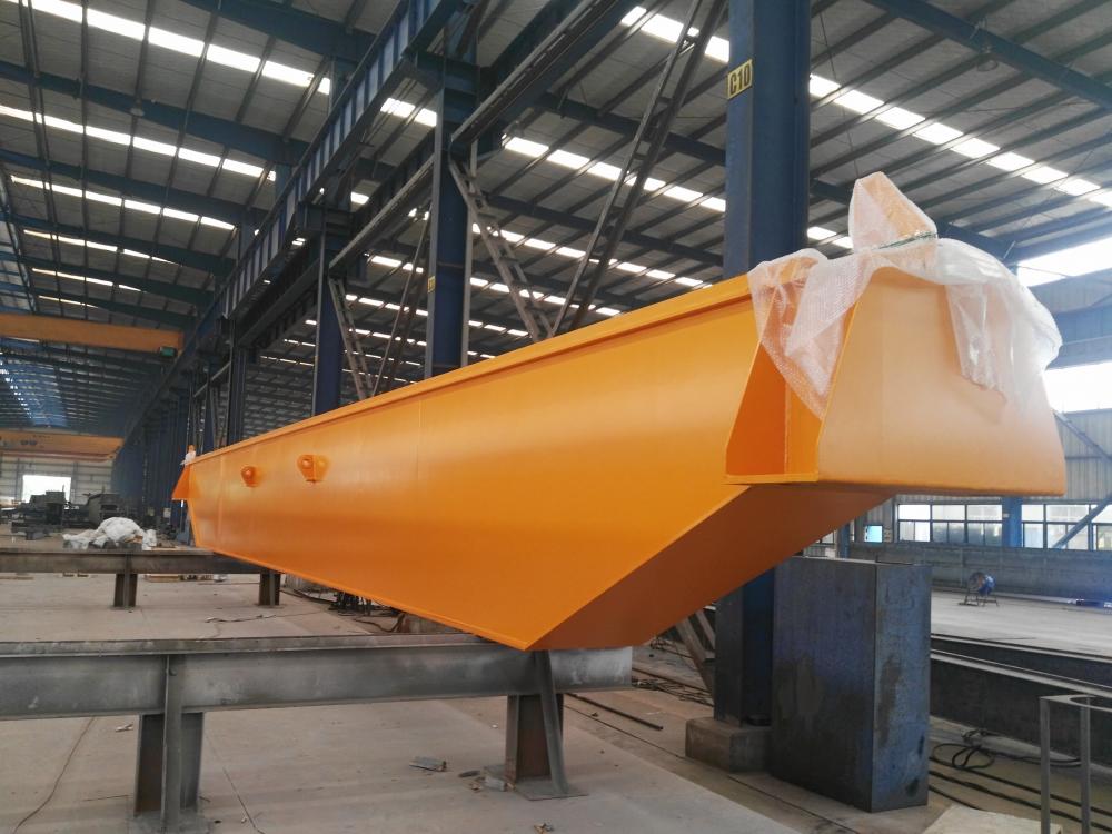 Main girder of the crane main steel structure