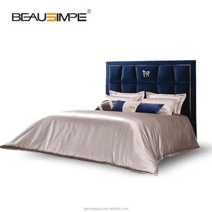 Luxury Wooden Frame 4 Bedroom Sets