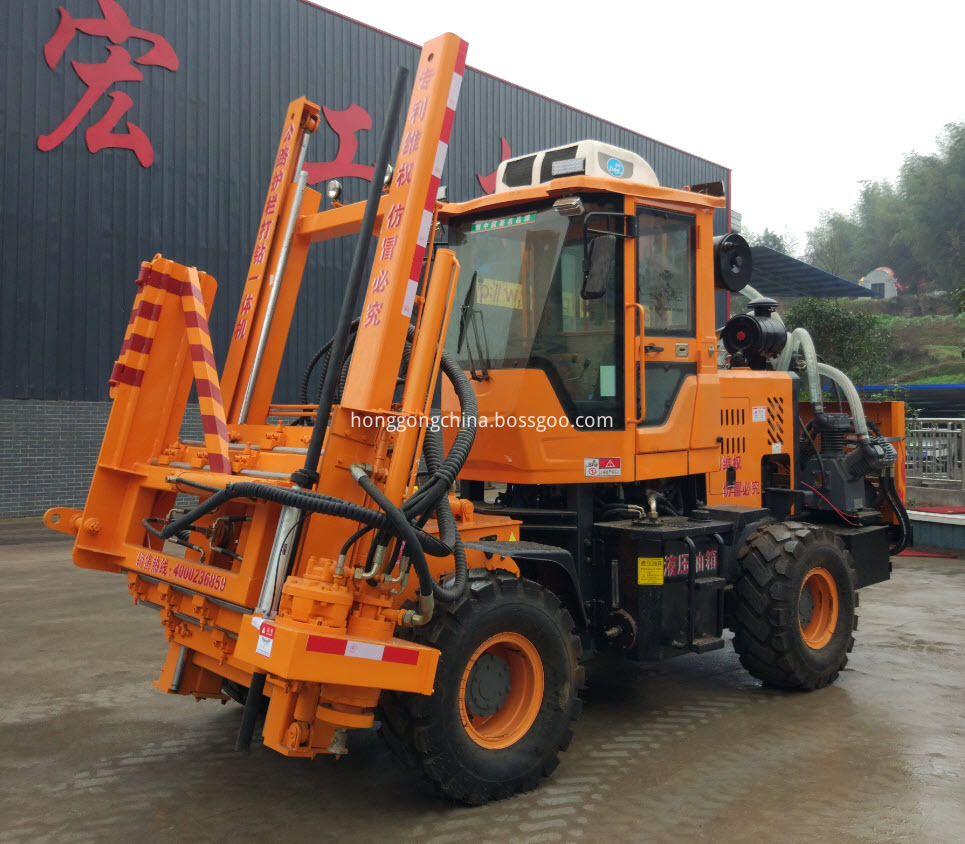 Wheeled Highway Guardrail Pile Driver