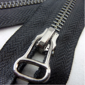 Hot sale zippers for boots plastic zipper with metal slider