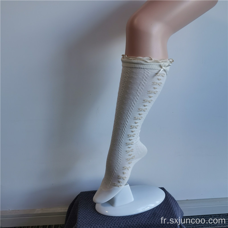 Chaussettes hautes princesse brodées en nylon blanc en dentelle de rêve