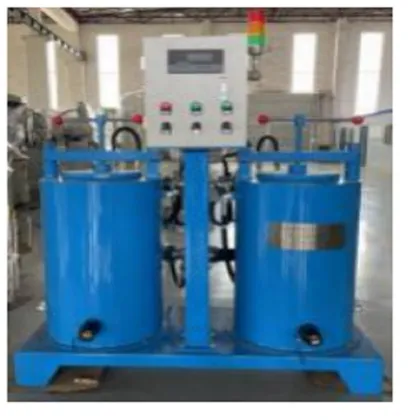 Dual flow wax liquid filtration system