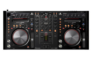 DDJ S1 :: Serato DJ Midi Controller with Serato Pioneer Edition