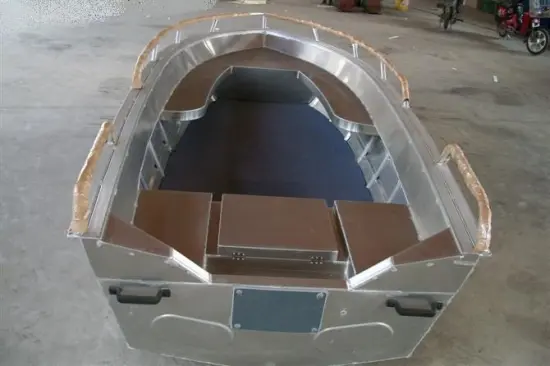 Easy to maintain cheap welded outboard Aluminium fishing boat factory with best price