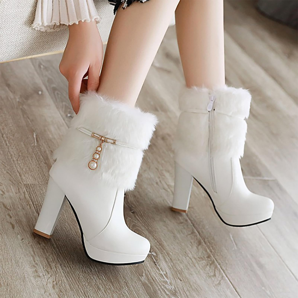 White_03