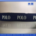 حزام ملابس باللون الأزرق الداكن يتميز بشعار بولو جاكار