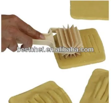 Cutting roller