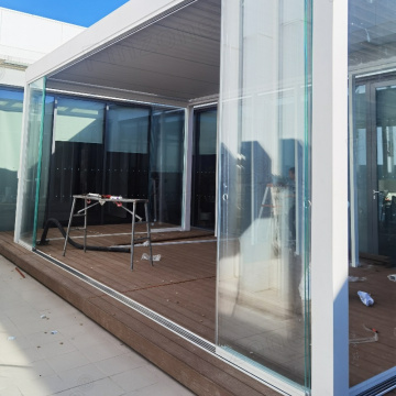 Pareti scorrevoli in vetro senza telai trasparenti per patio e porte di vetro in alluminio