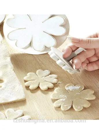 COOKIE DECORATION SET