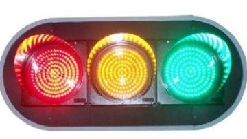 9000 - 10000 Mcd Traffic Light Road Safety Equipments Used In Emergency Place