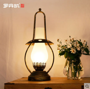 China import glass and iron lighting for hotel E27 desk lamp