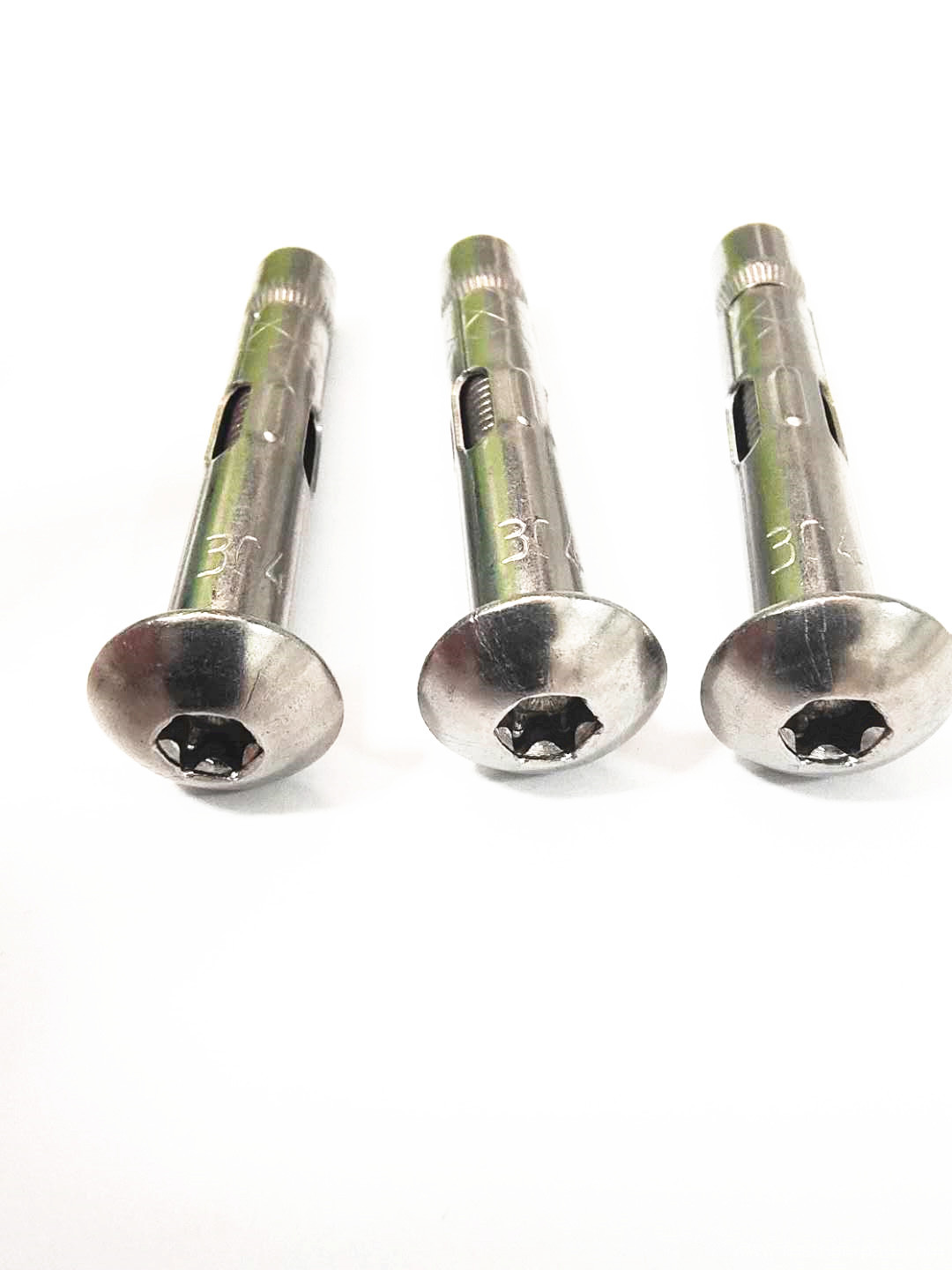 Sus304 M16 Stainless Steel Expansion Anchor Bolts China Manufacturer