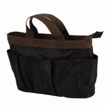 Toiletry bag, made of 420D/PU, measures 21x6x15cm