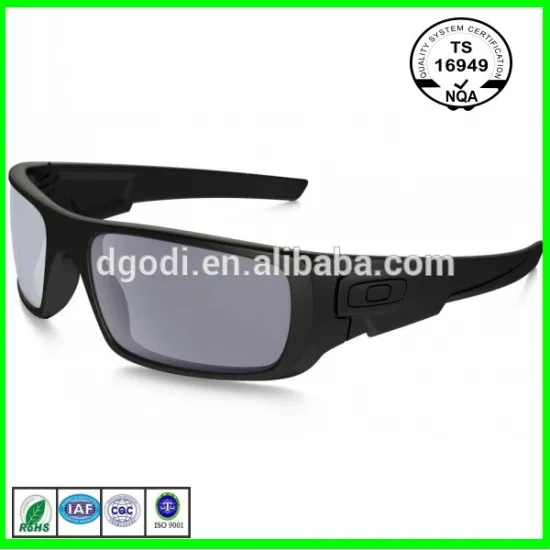 Latest trends Cat Eye shape injection optical frame prescription glasses Italy designer eyewear frames