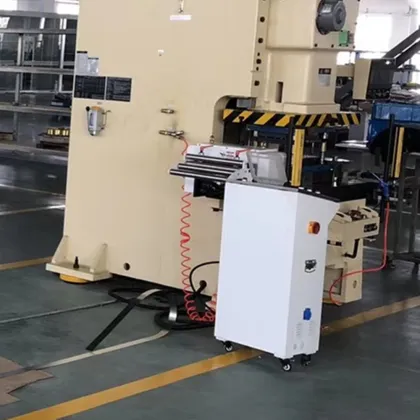 Mayflay Servo Feed