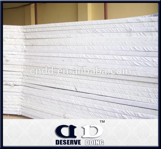 Anti-climb fence for airfield