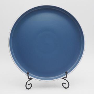 Antiek steengoedbedrijf, kleurenglazuur blauw steengoed servies, steengoedmengkom sets, steengoed kooksets