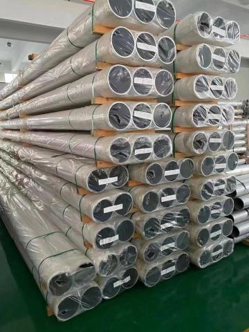 Hot Sale Round tubes of aluminum extruded products