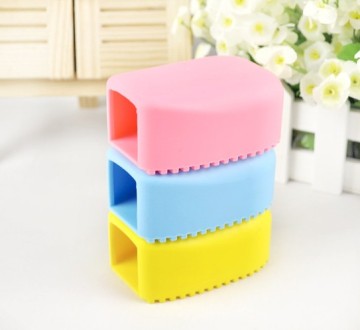 Japan Hot sale Mini Silicone Washing/Laundry Brush