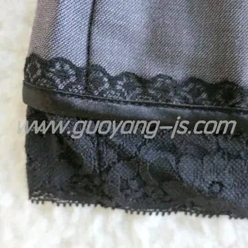 Women's tube top and miniskirt with lace