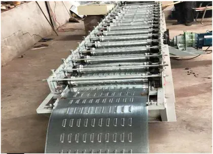 Outdoor Insulation Noise Reduction Sound Barrier Wall Making Machine and Residential Acoustic Wall Forming Equipment