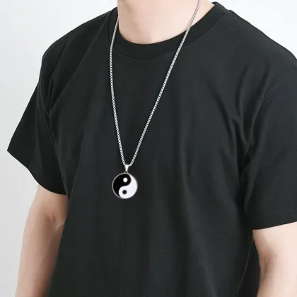 2024 Stylish Stainless Steel Men's Tai Chi Pendant Necklace: Retro & Ethnic Wholesale Collection