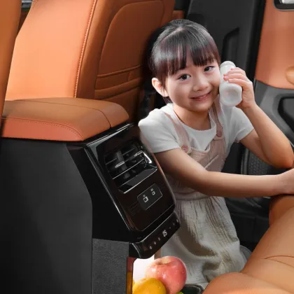 Affordable Jie Road Mountain Sea L7 Plug-In Hybrid Electric Vehicle