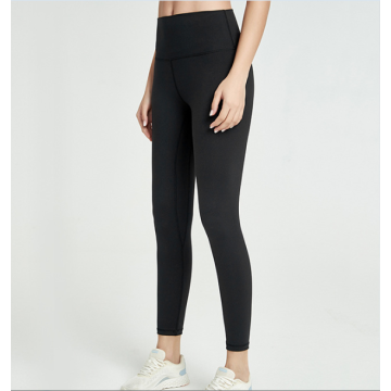 người phụ nữ sexi yoga bó sát legging thể dục