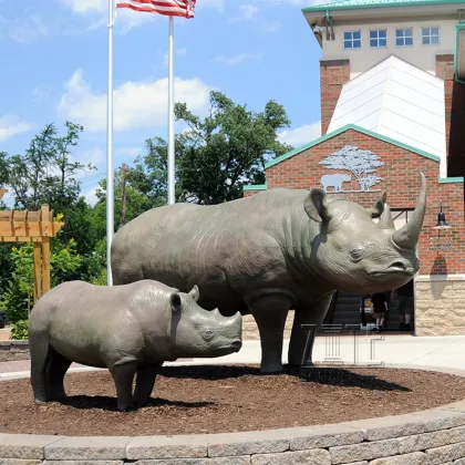 Outdoor Garden Decorative Bronze Rhinoceros Sculpture