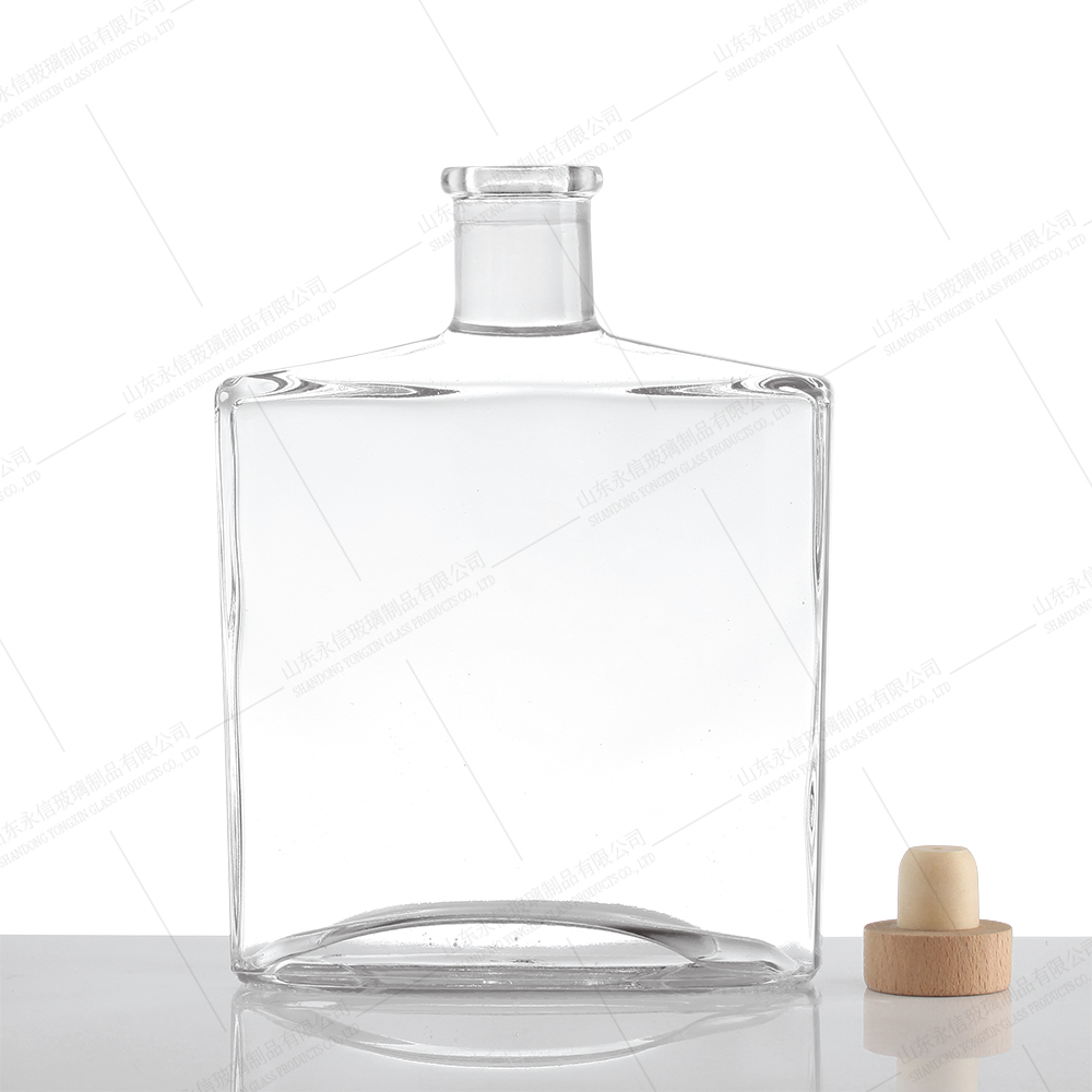 Custom high quality square 750ml whiskey bottle