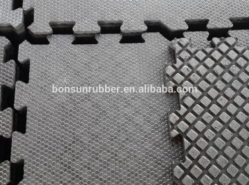 new product interlock puzzled horse rubber mat