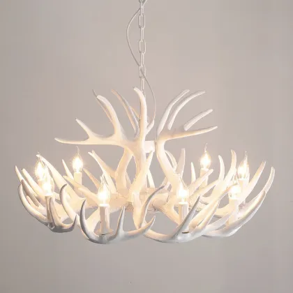 Retro Antler Chandelier: Vintage Industrial Deer Light for Living Room