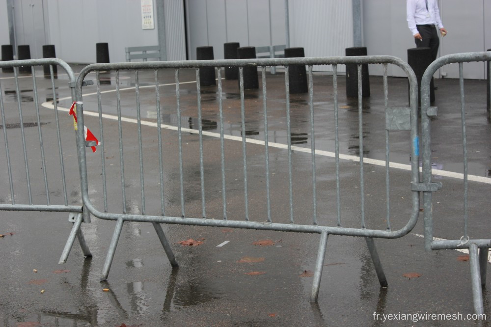 Clôture mobile de barrière pour piétons