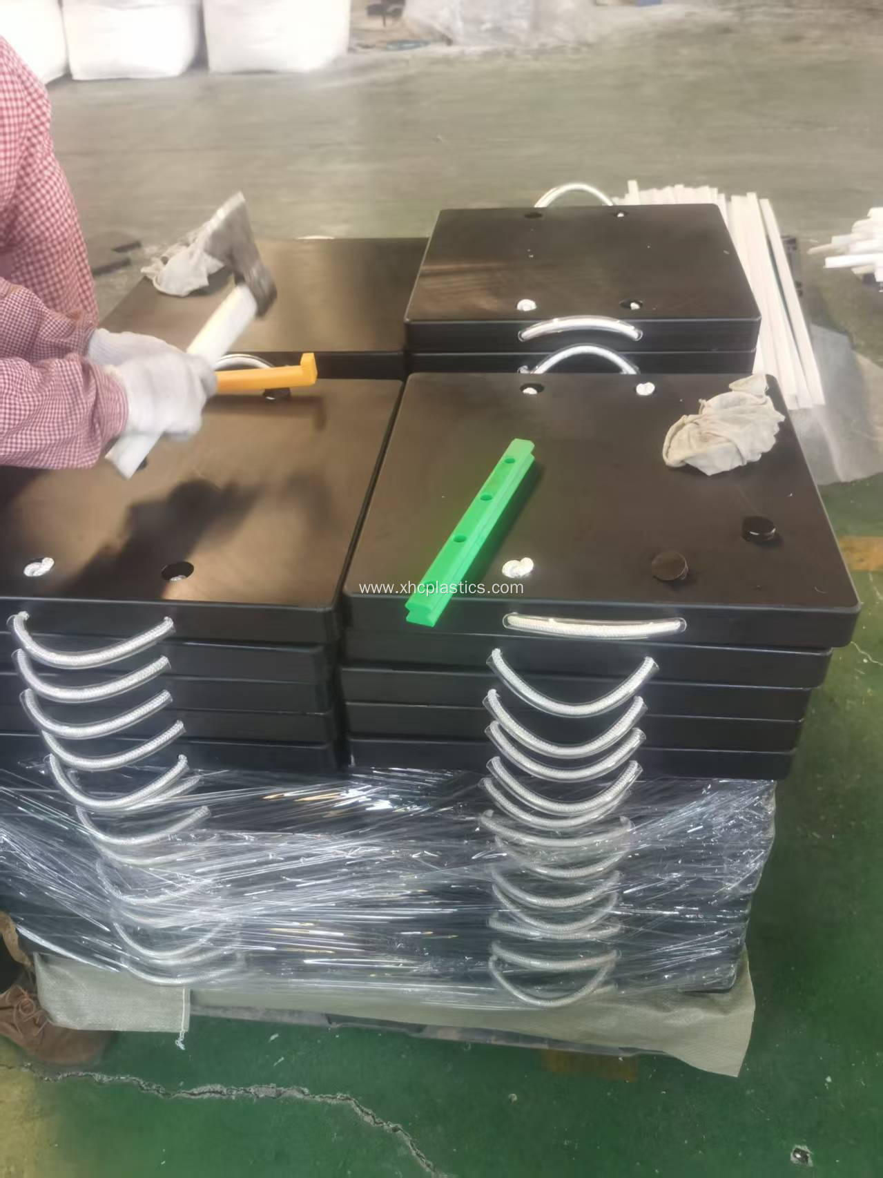 Outrigger Pads for Equipment Stability