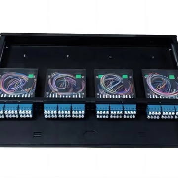 96 CORE MPO Patch Panel عالي الكثافة MPO توزيع الألياف البصرية إطار ODF 19
